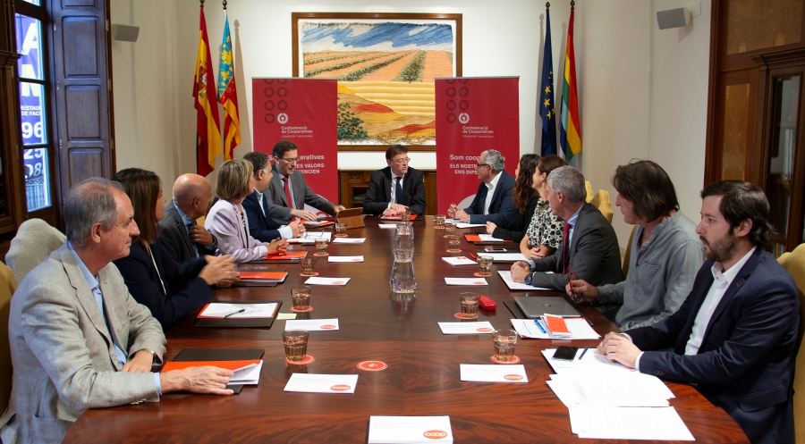 Ximo Puig es reuneix amb el Consell Rector de Concoval